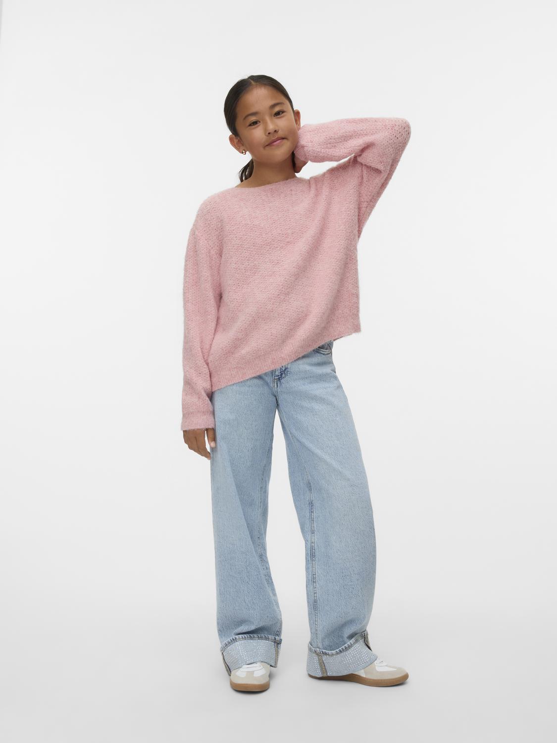 model_shot-front