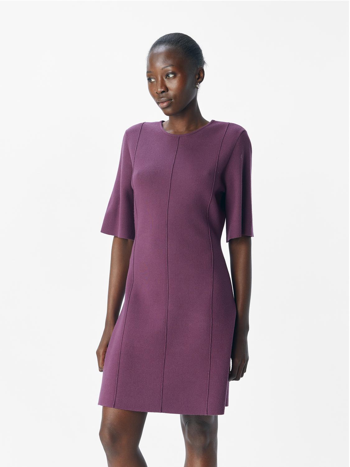 model_shot-front