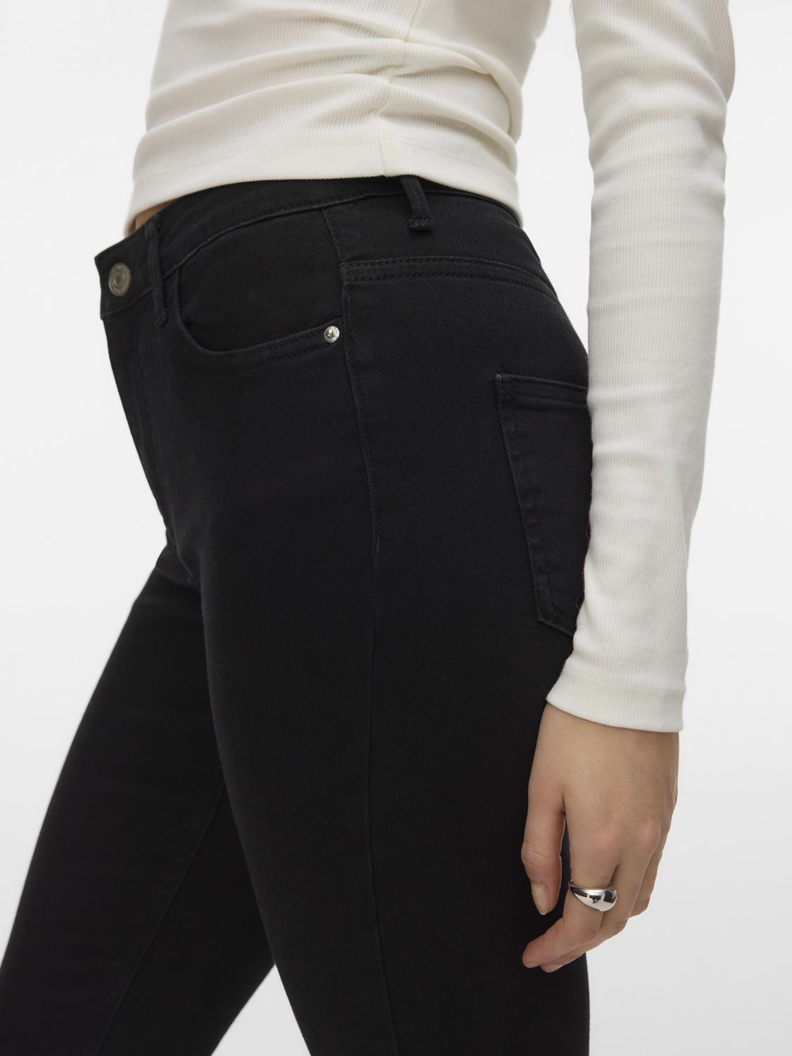 model_shot-detail