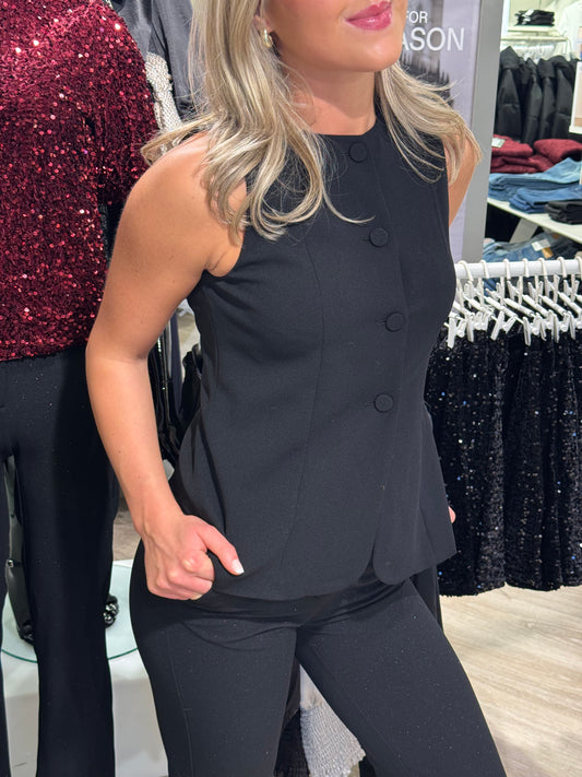 VMBERLIN Top - Black
