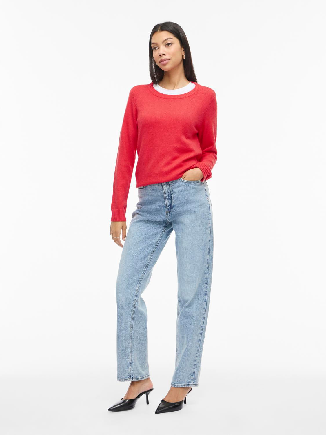 model_shot-front_full