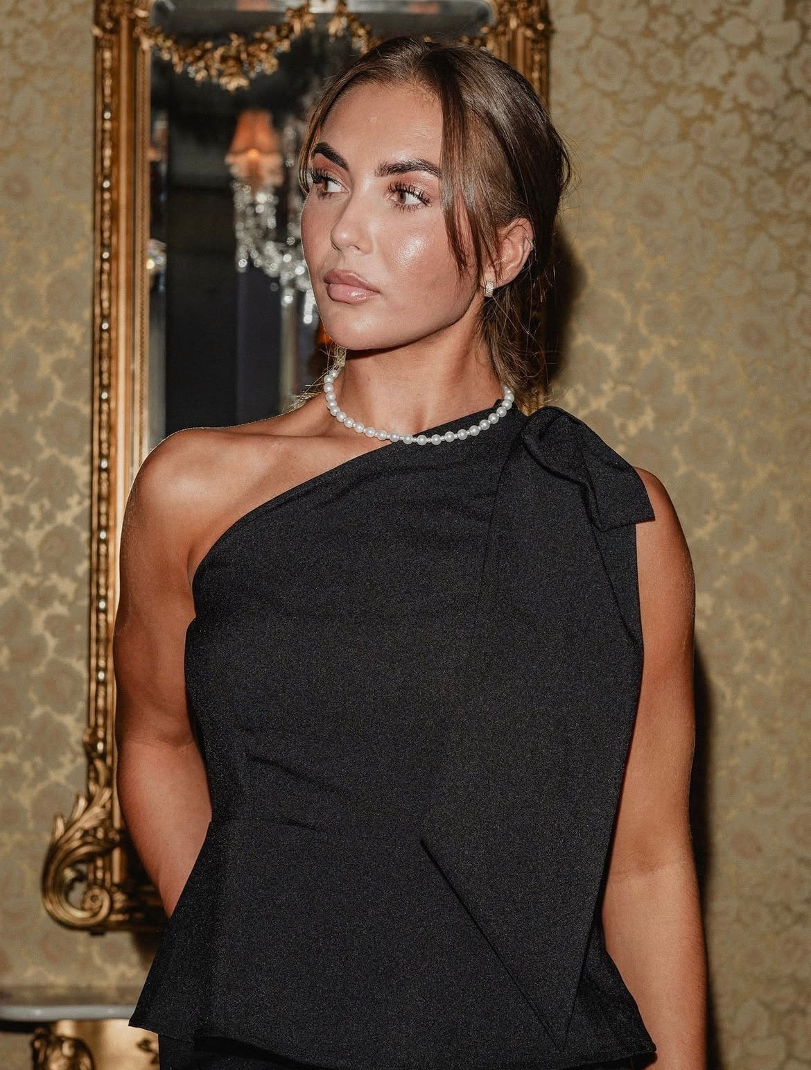 VMEVELIN Top - Black