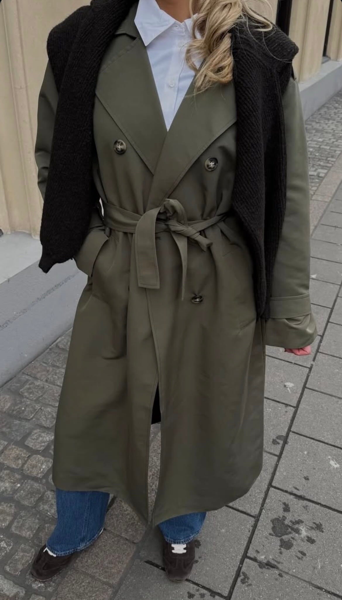 VMMOE Trenchcoat - Kalamata