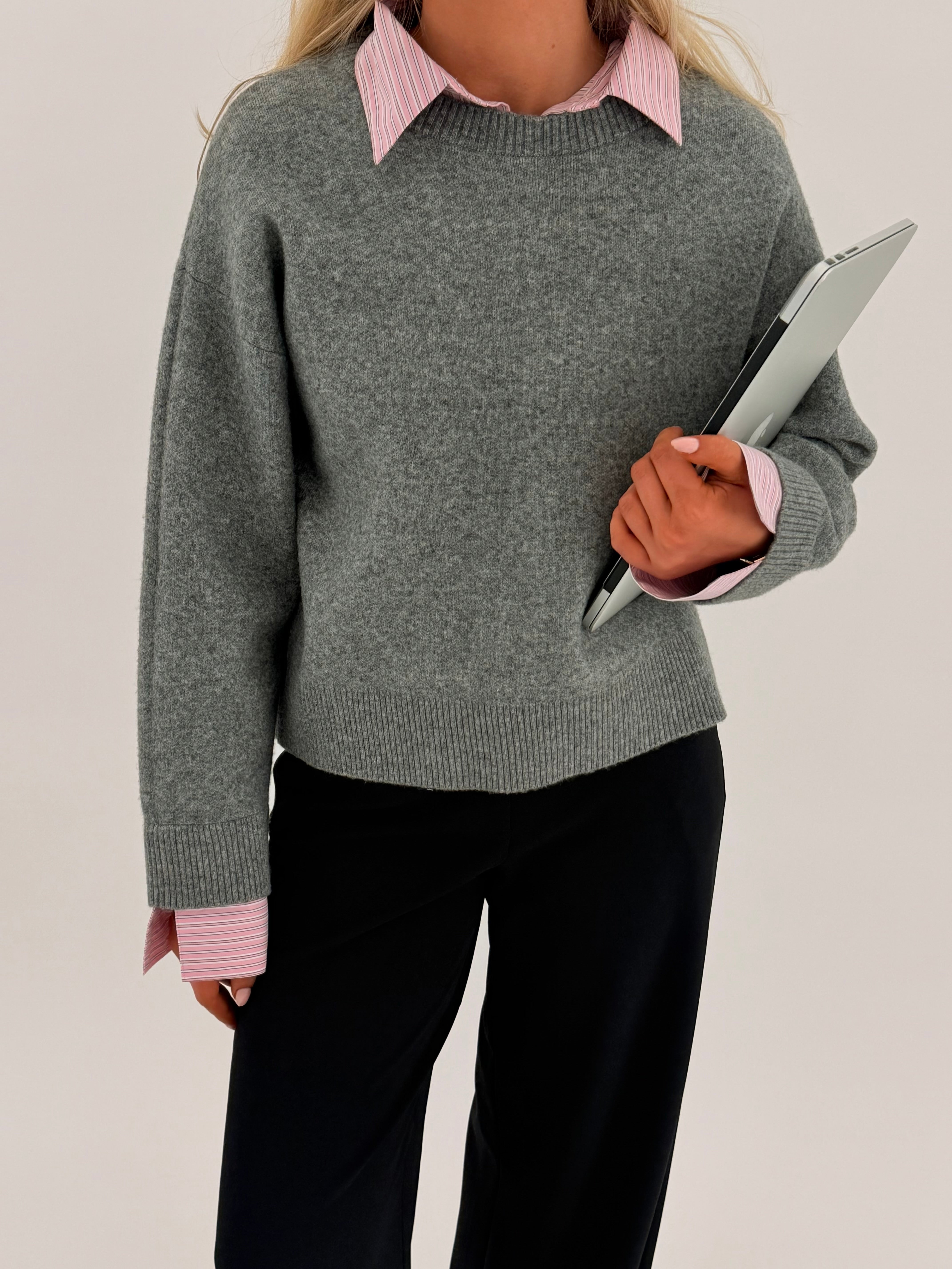 PCERIT Pullover - Medium Grey Melange