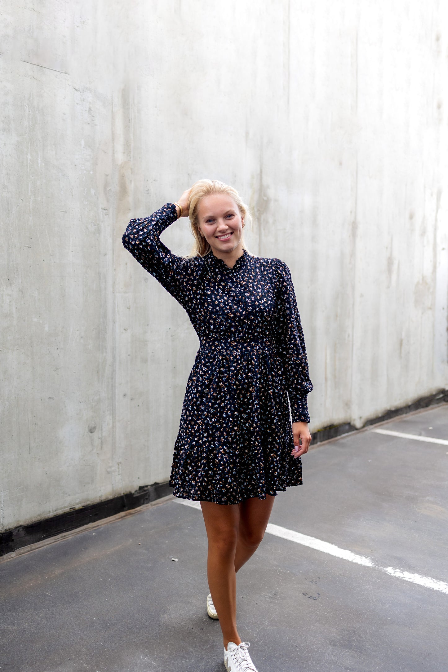 AWNOELLE Short Dress - Black
