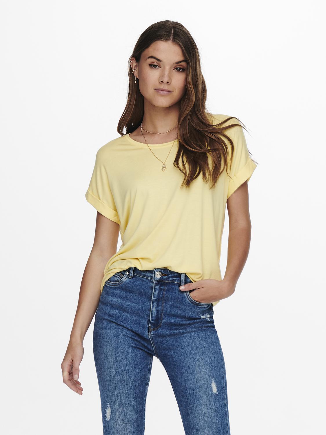 model_shot-front