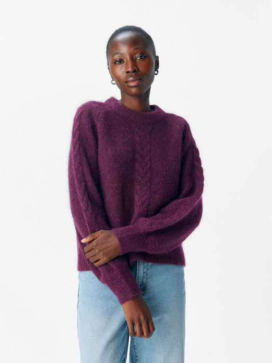 model_shot-front