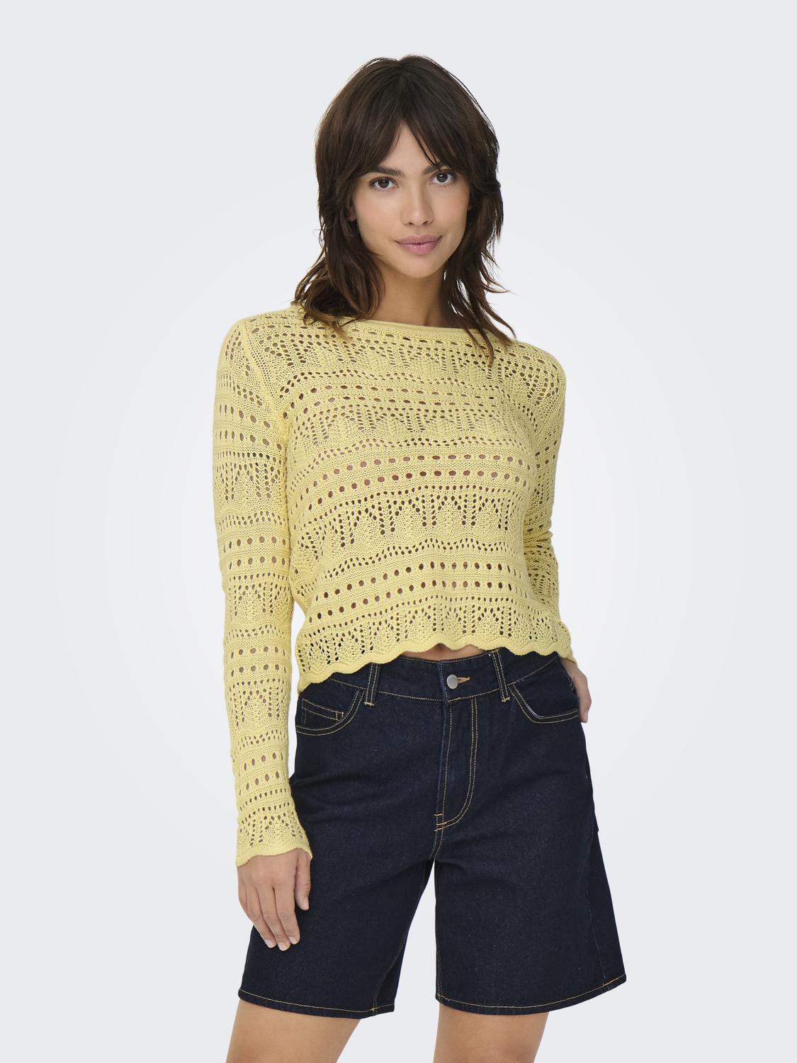 model_shot-front
