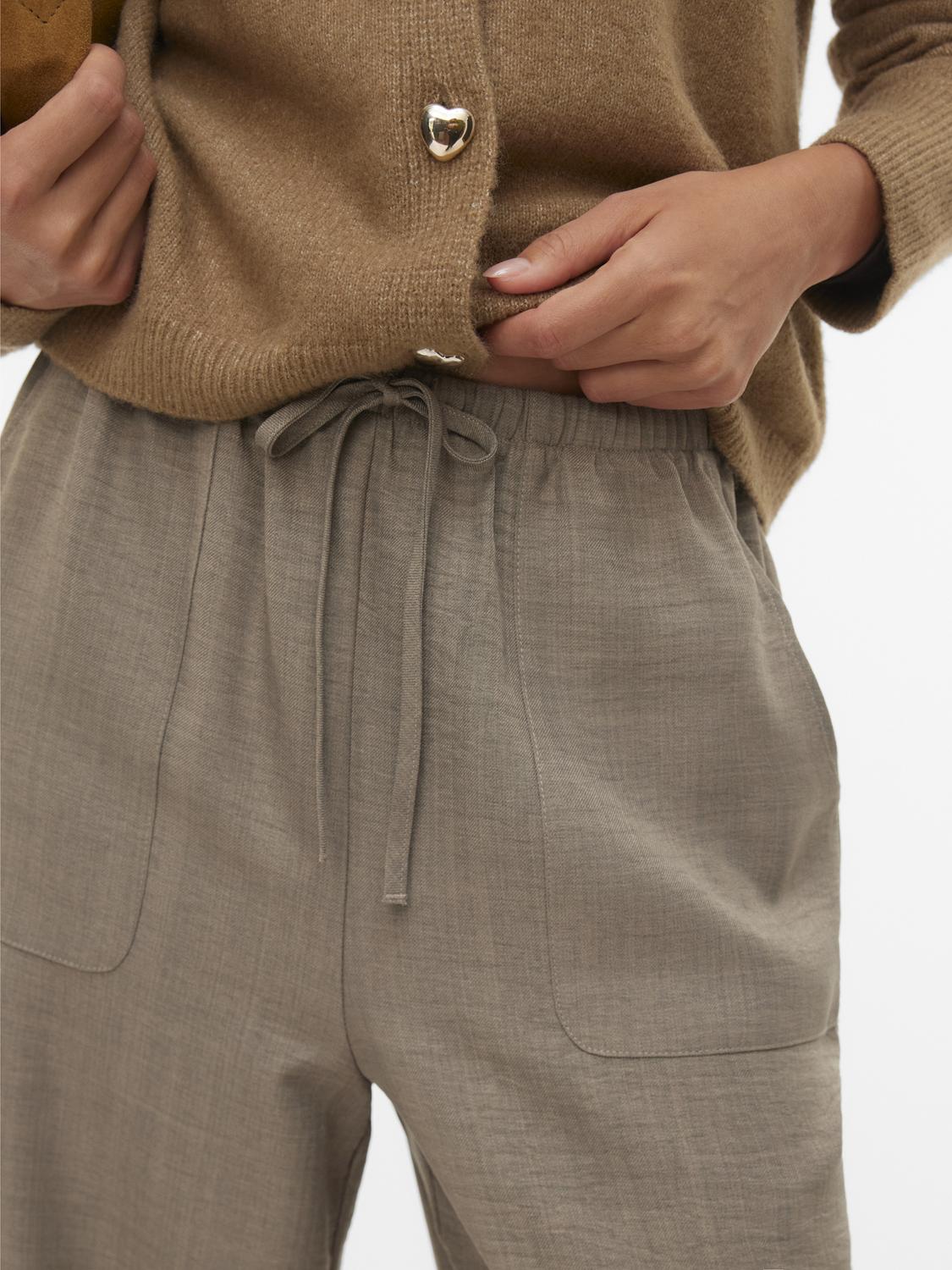 model_shot-detail