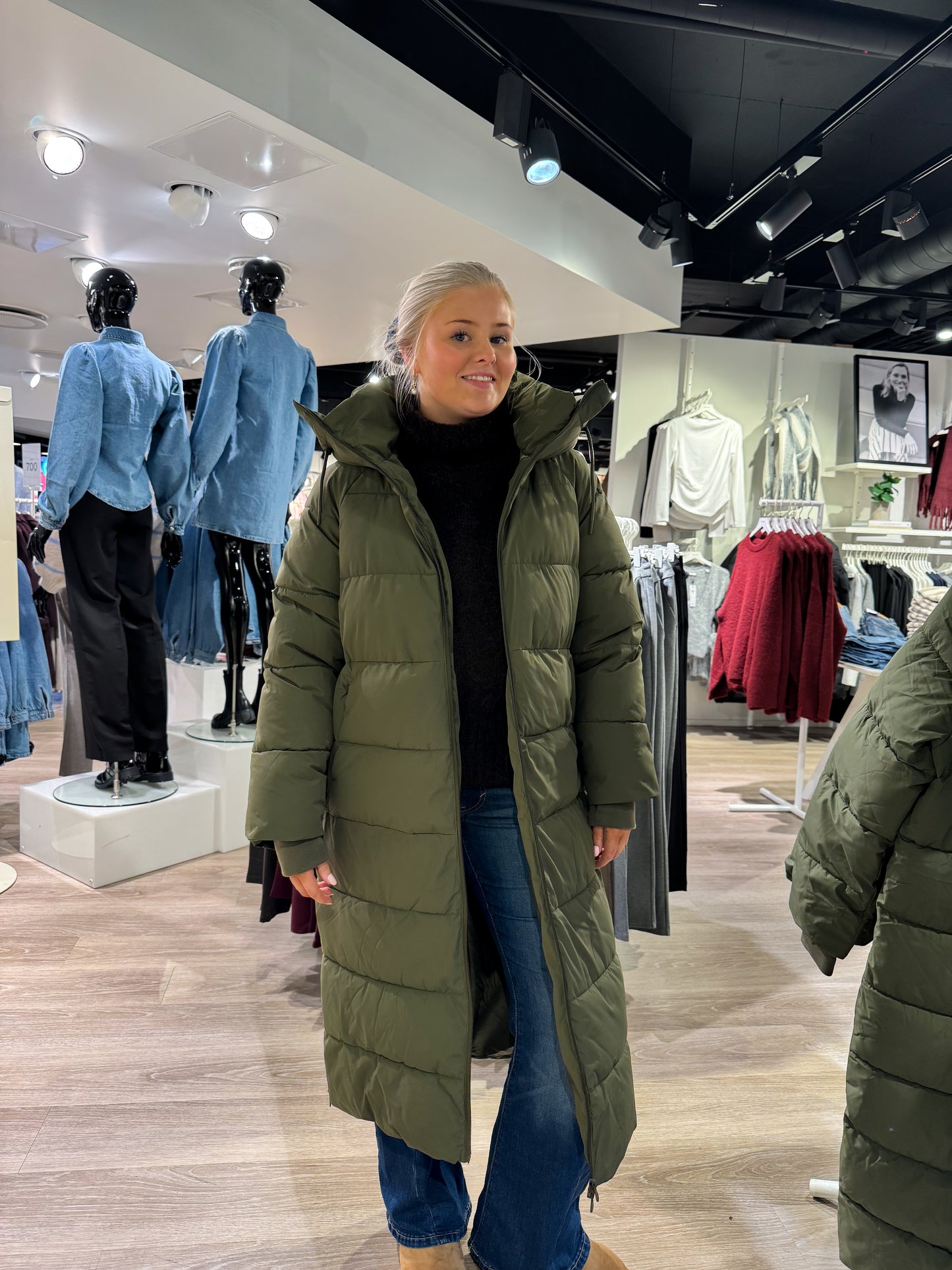 VMELANOR Coat - Grape Leaf