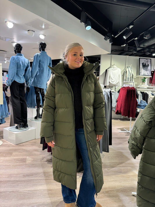 VMELANOR Coat - Grape Leaf