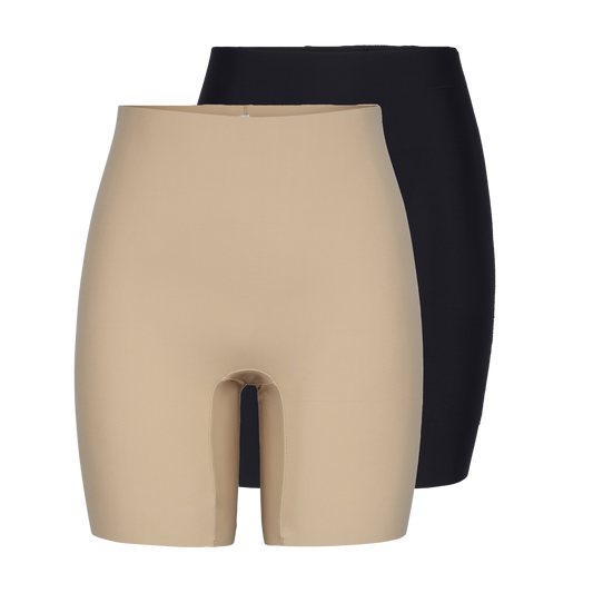 PCNAMEE Shorts - Black