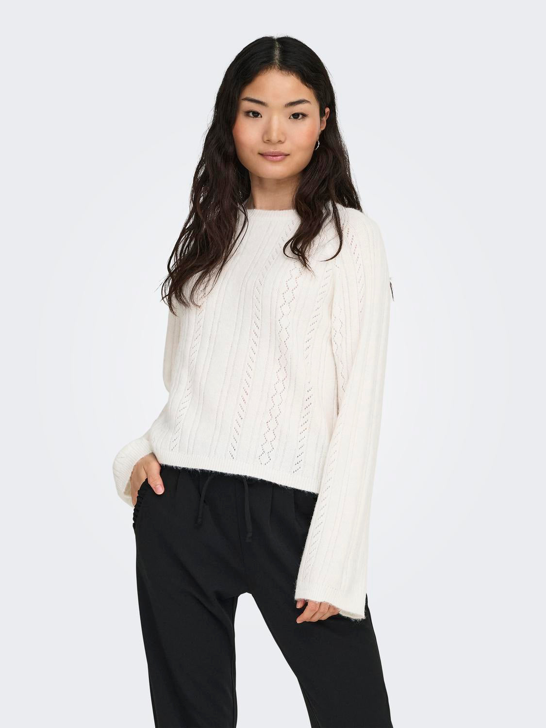 model_shot-front