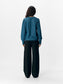 model_shot-back