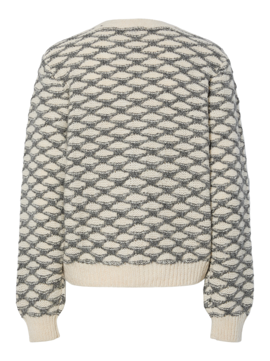 pack_shot-back