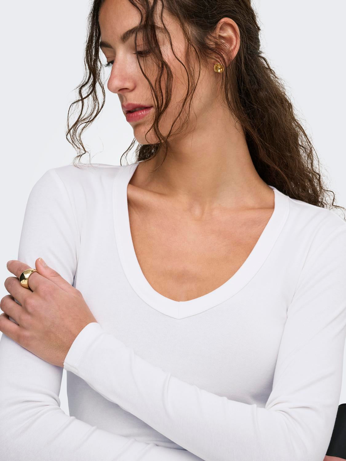 model_shot-detail