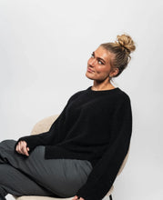 Last inn bildet i Galleri-visningsprogrammet, VMPALMA Pullover - Black
