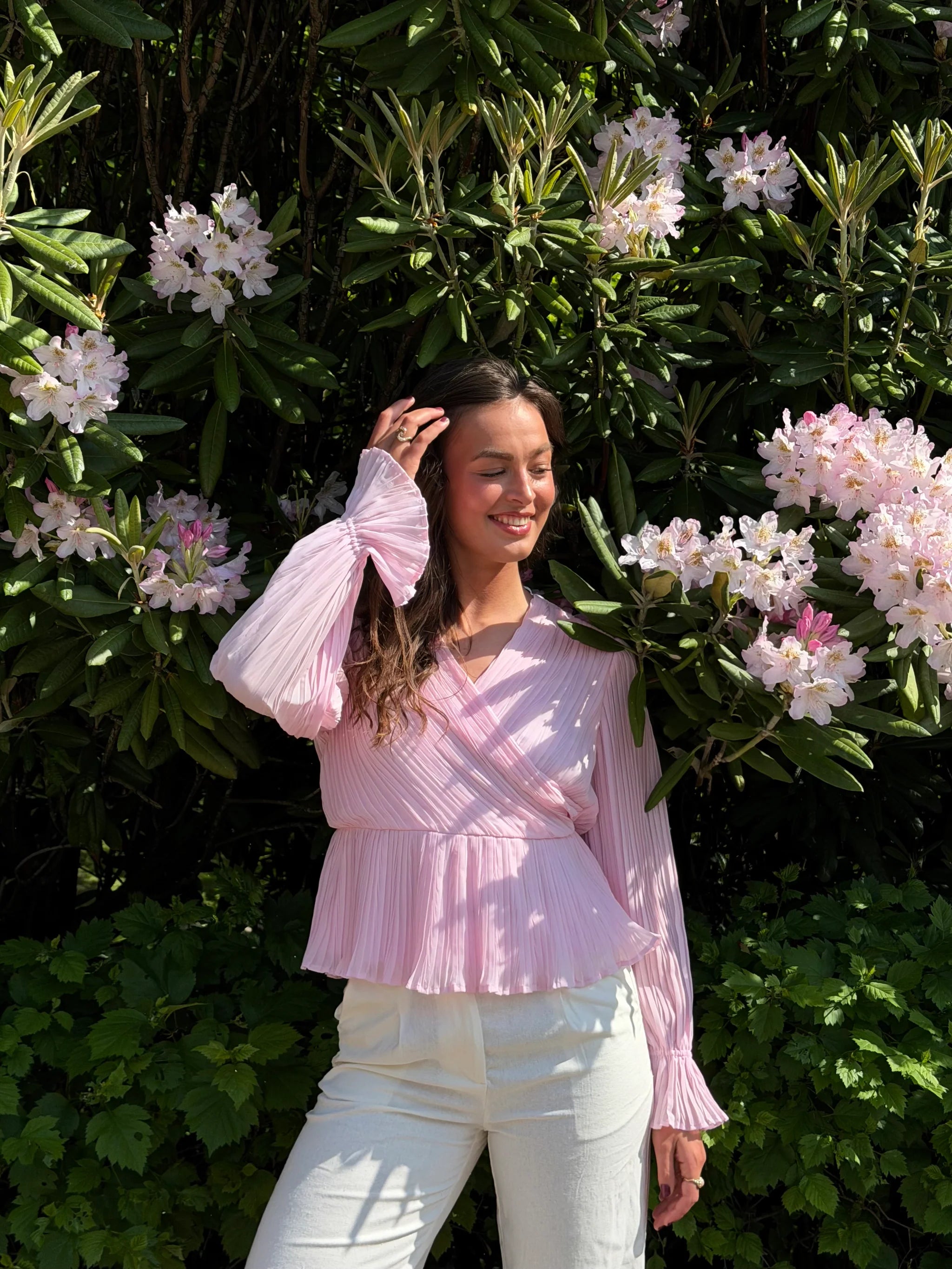 VMDORA Top - Pink-A-Boo