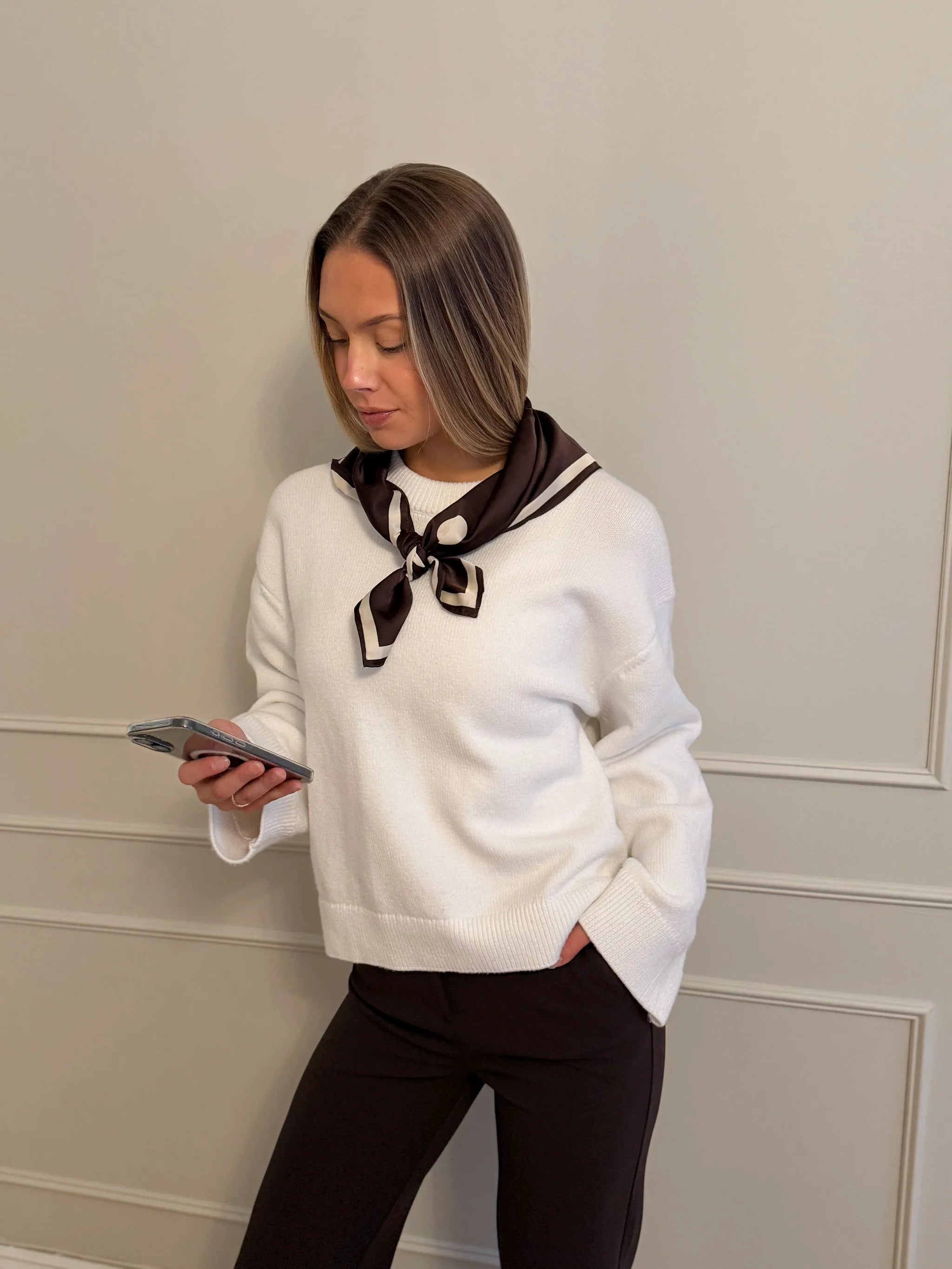 AWLAURA Pullover - Snow White