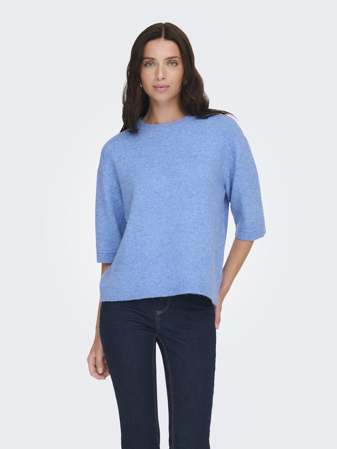 model_shot-front