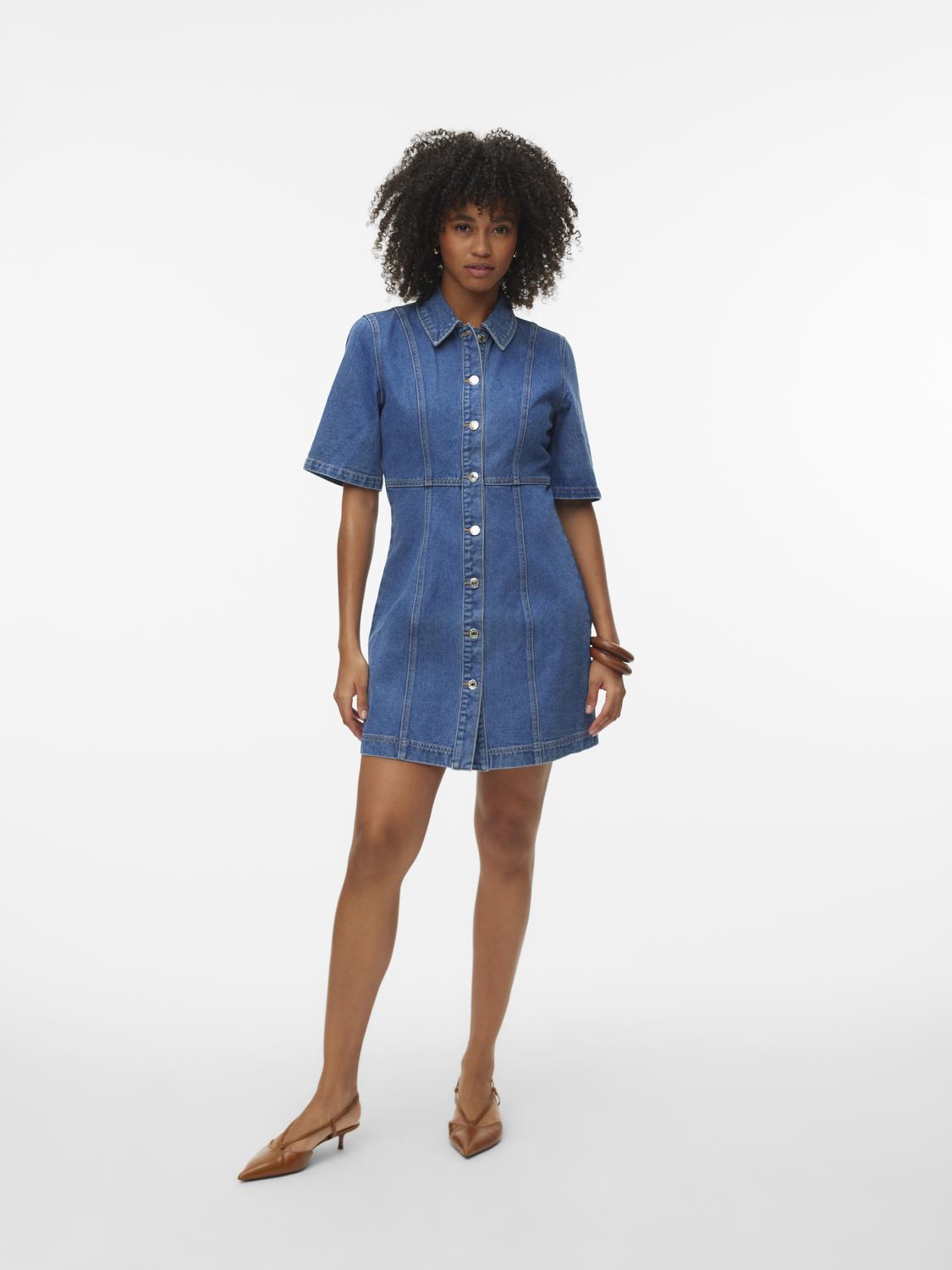 model_shot-front