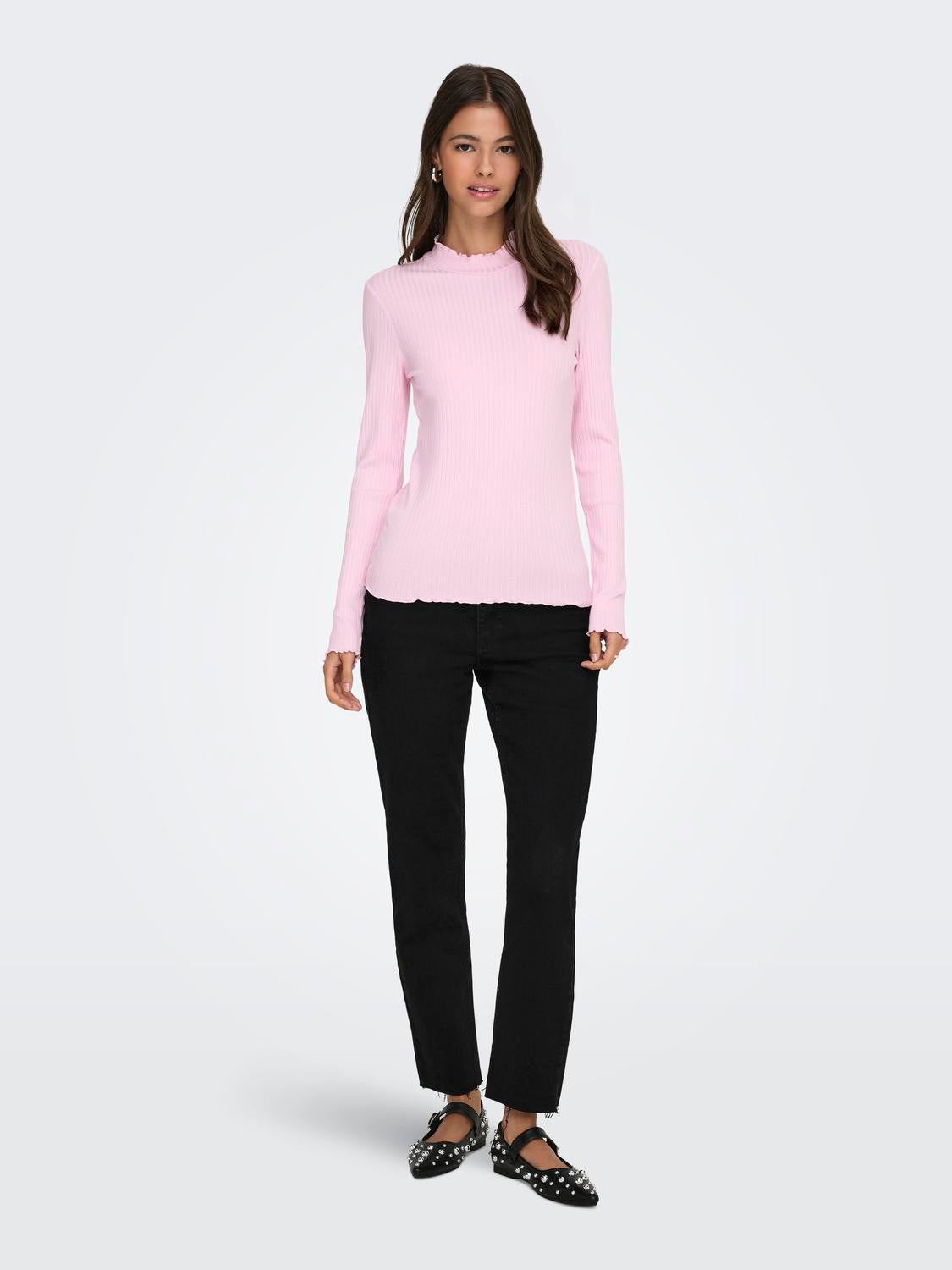 model_shot-front_full