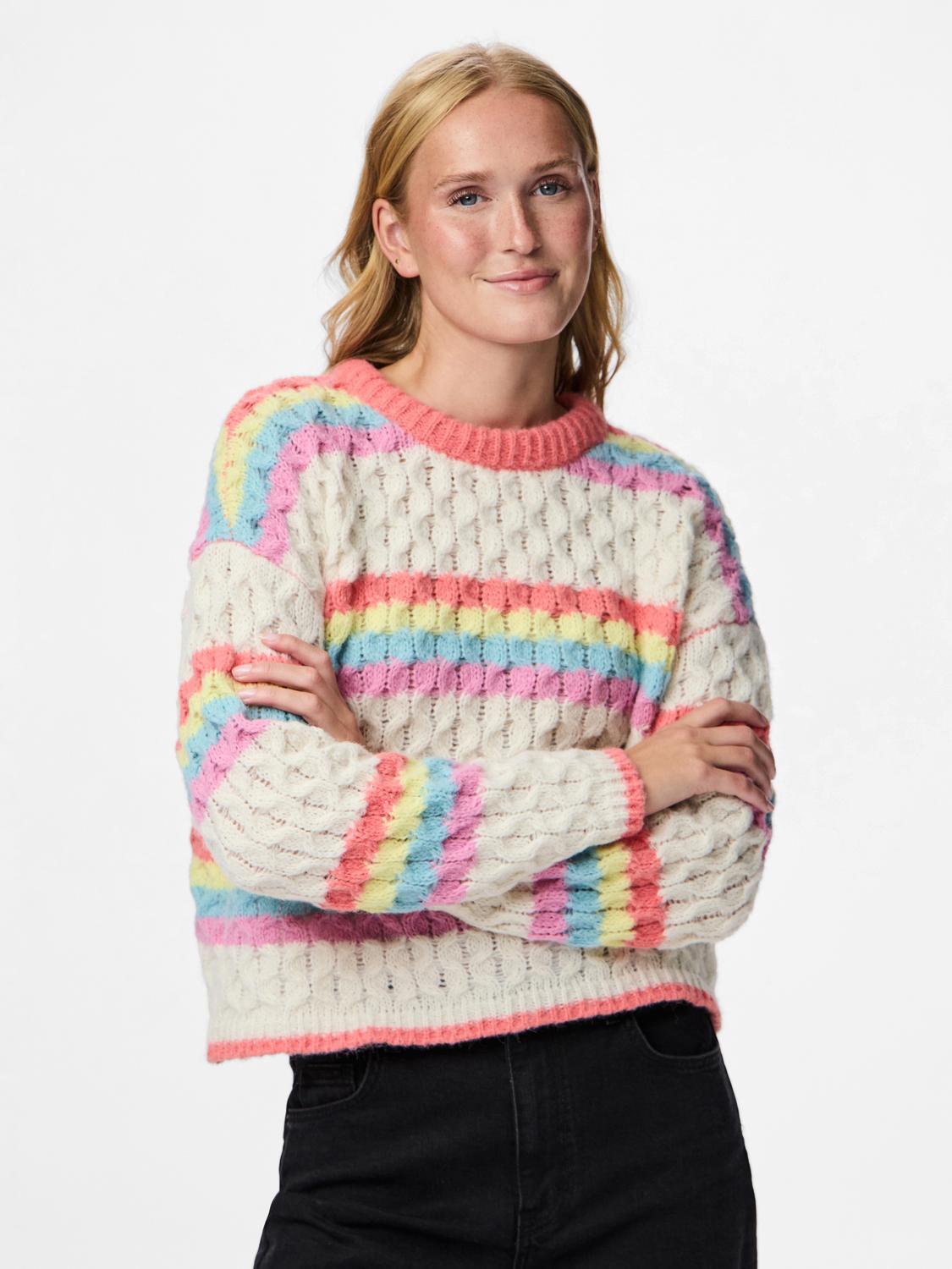 model_shot-front