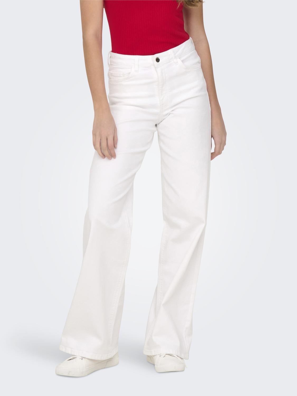 model_shot-front