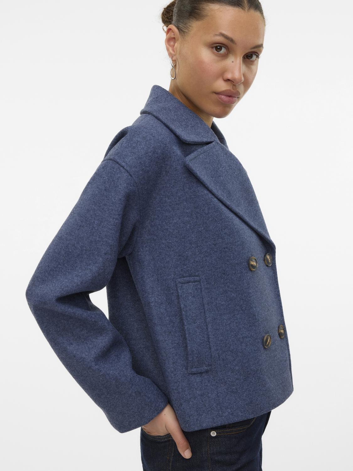 model_shot-detail