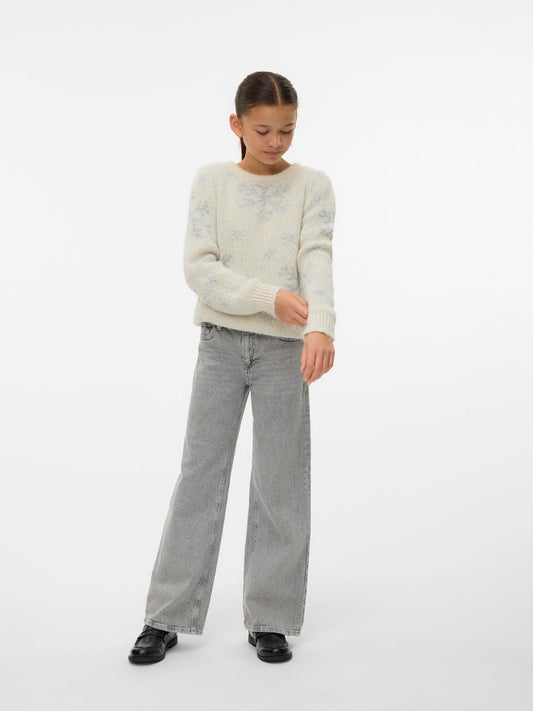model_shot-front
