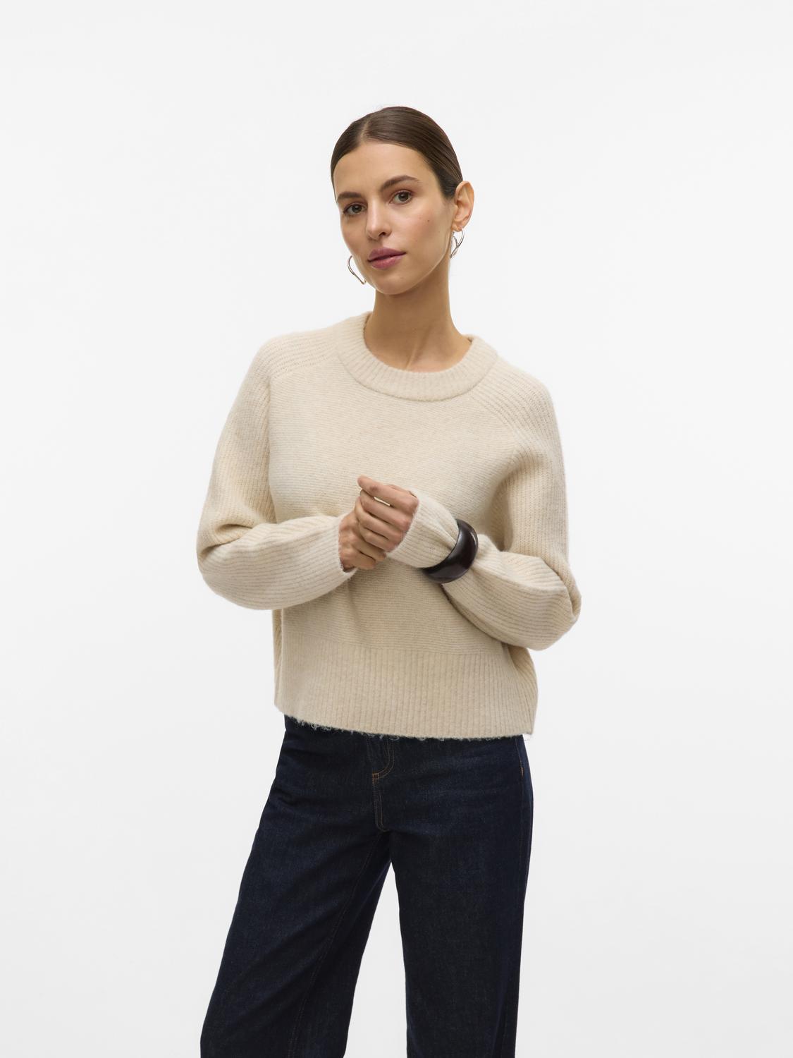 model_shot-front