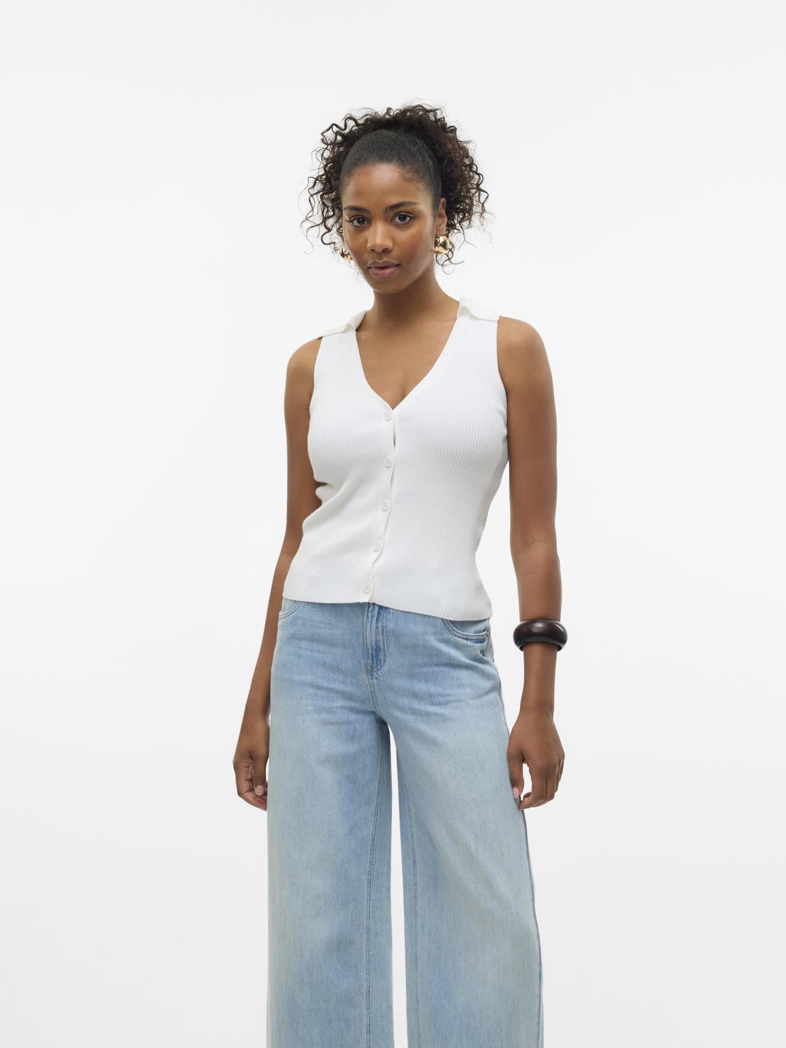 model_shot-front