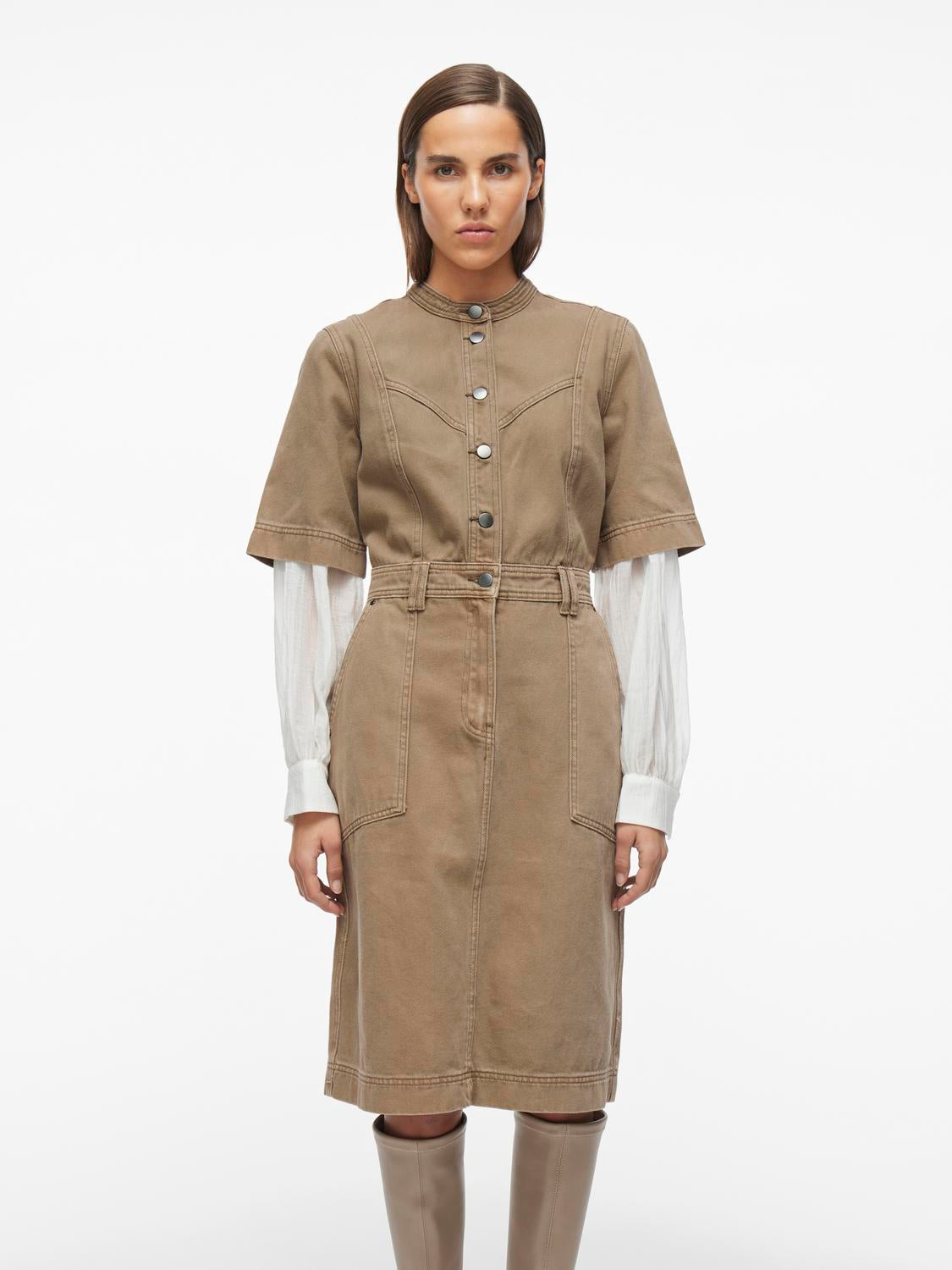 model_shot-front