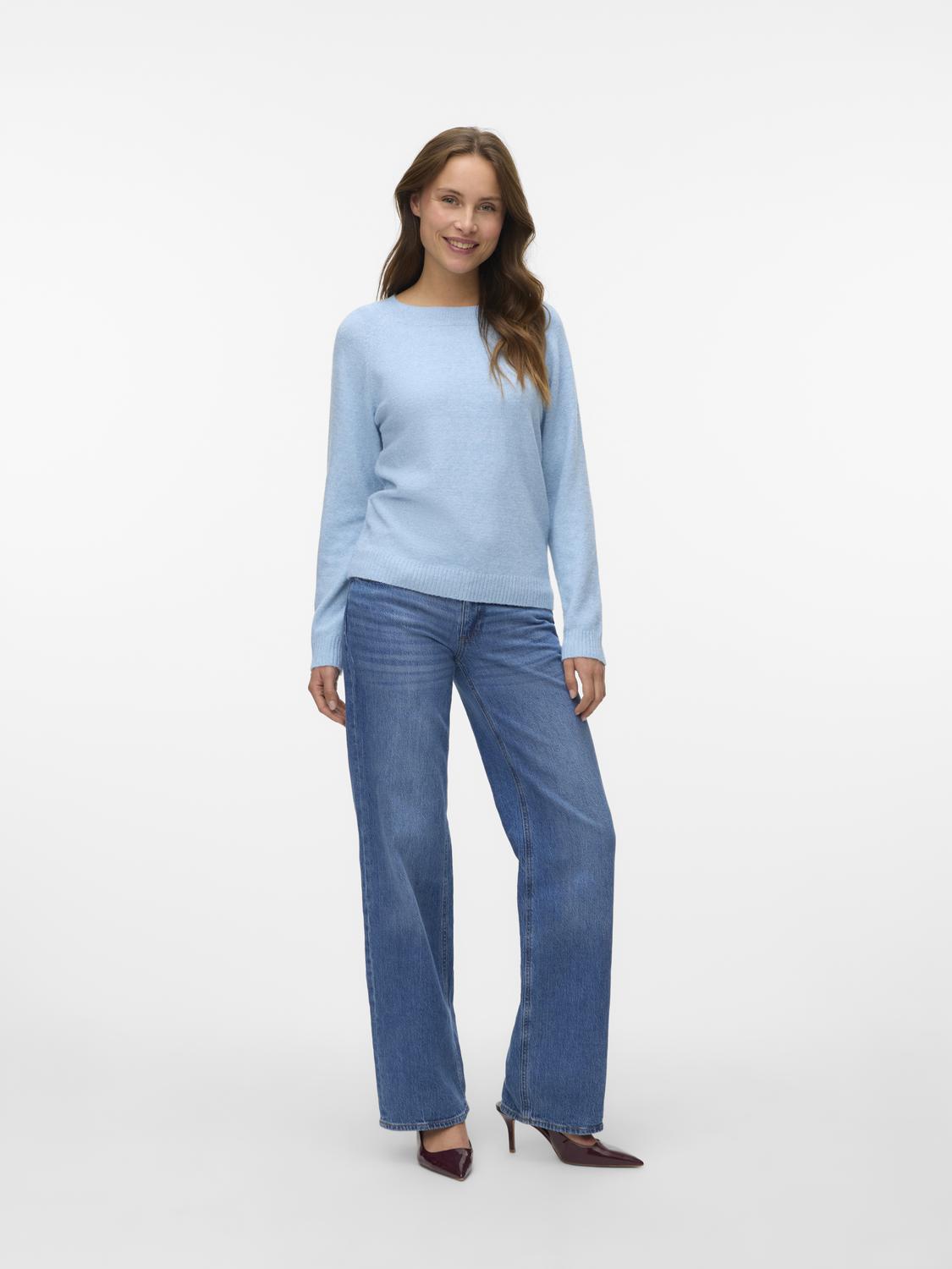 model_shot-front
