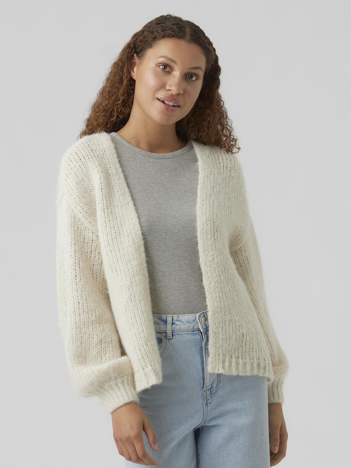 model_shot-front