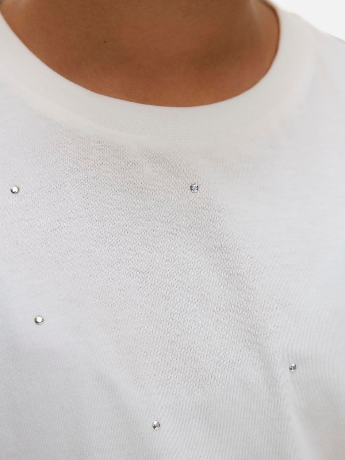 model_shot-detail