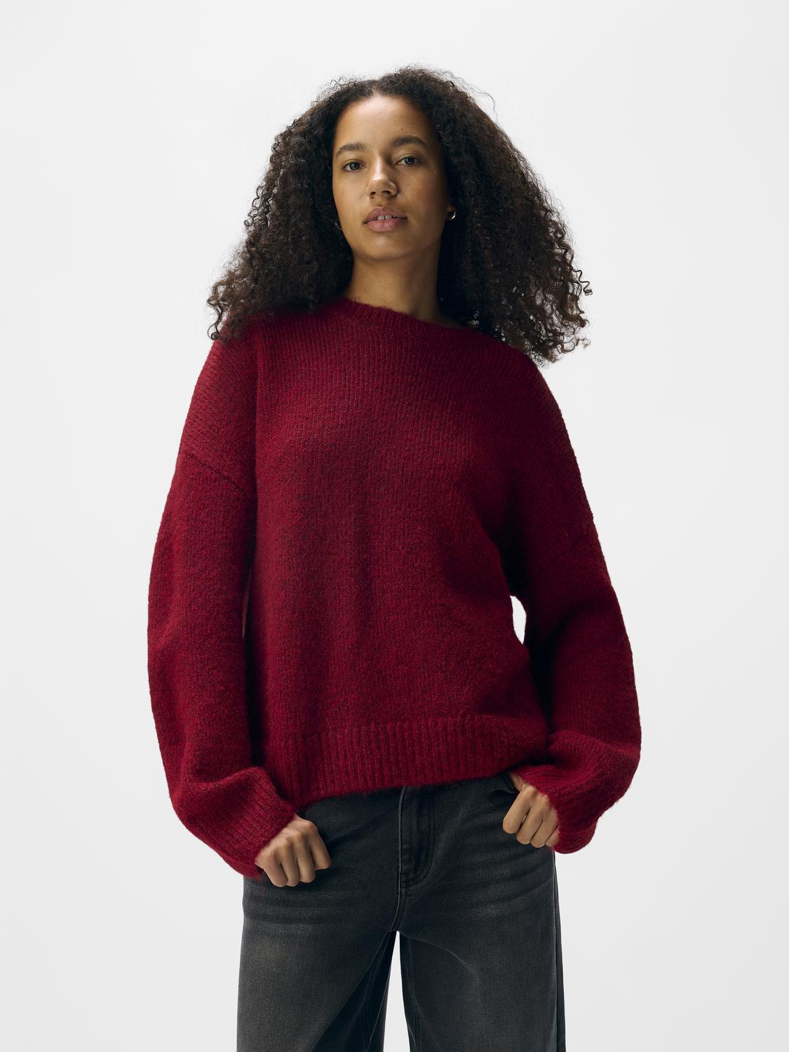 model_shot-front