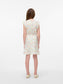 model_shot-creative