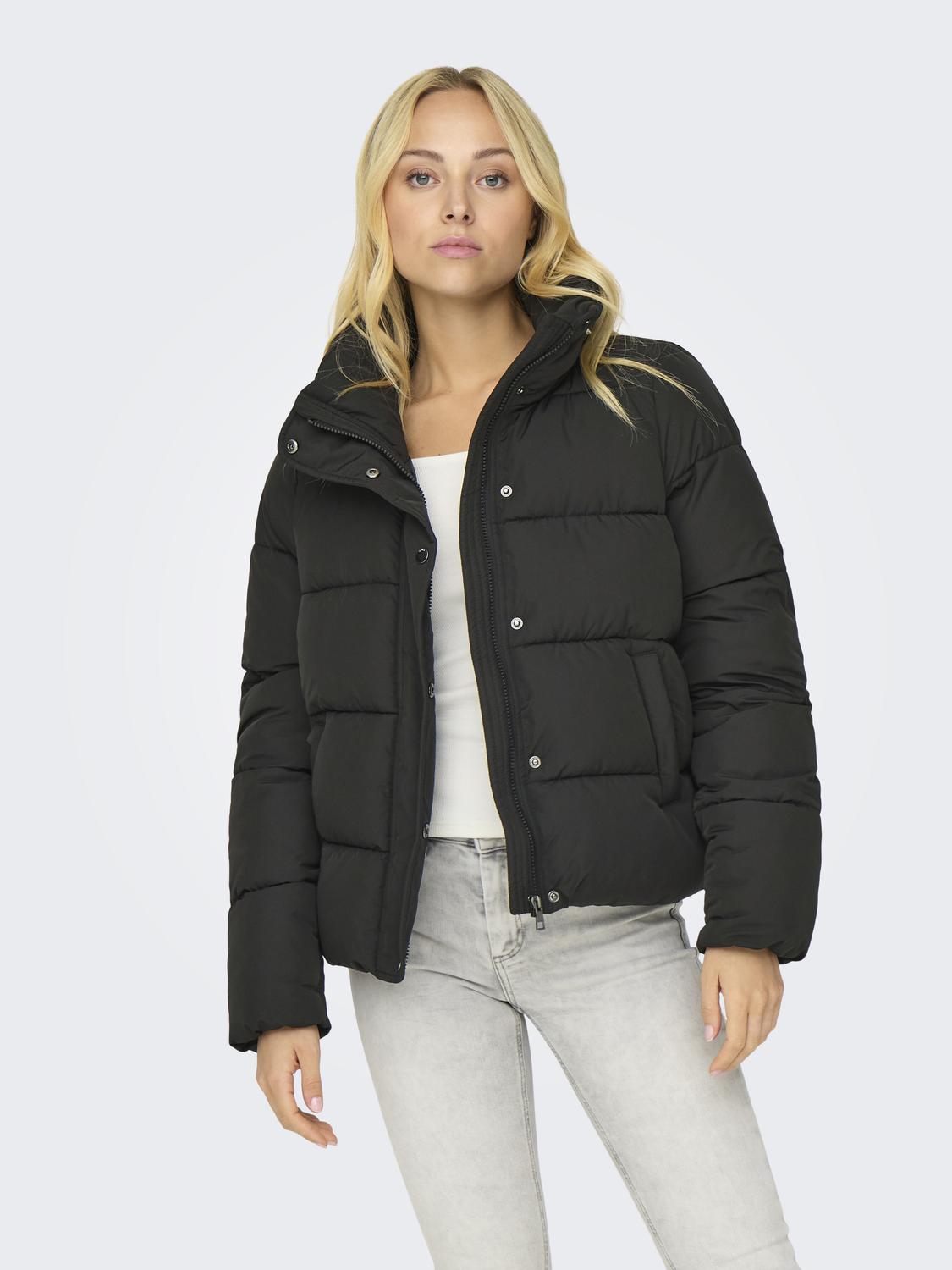 model_shot-front
