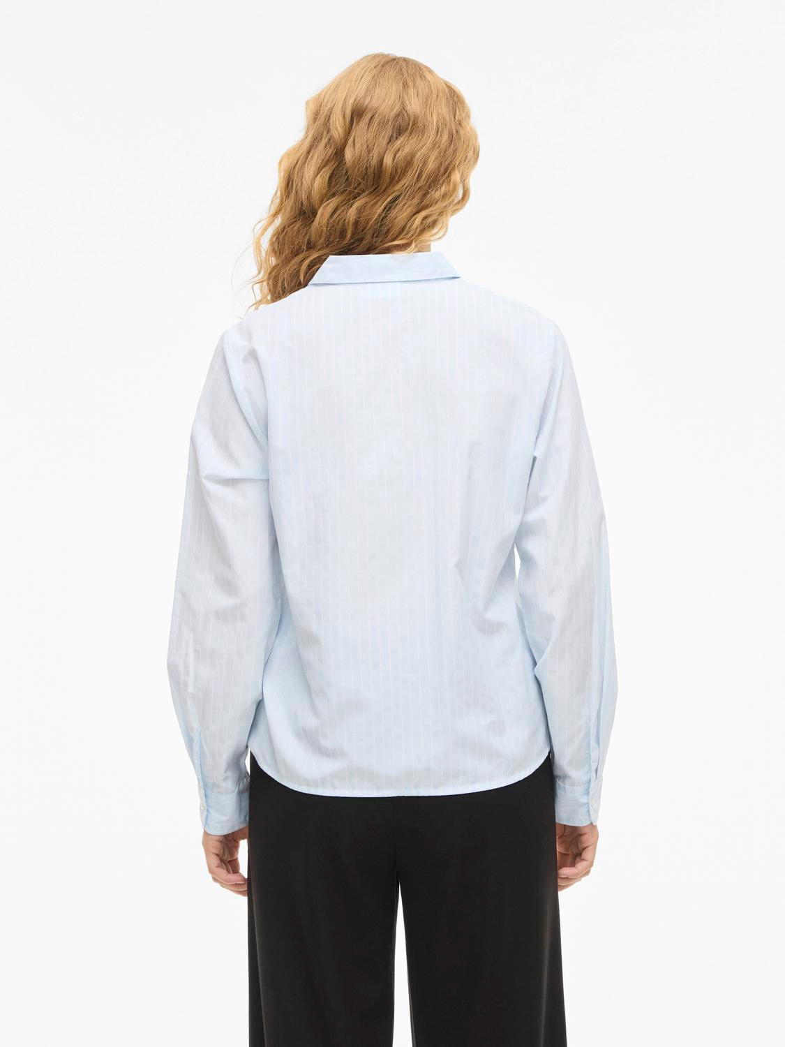 model_shot-back