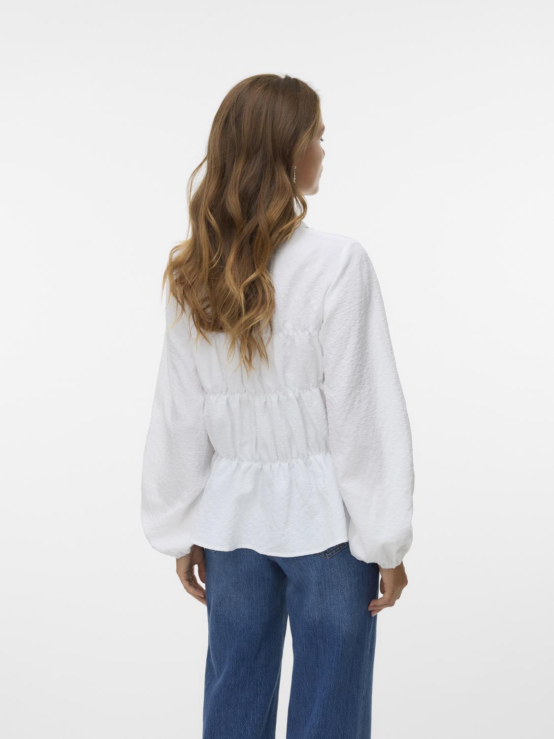 model_shot-back
