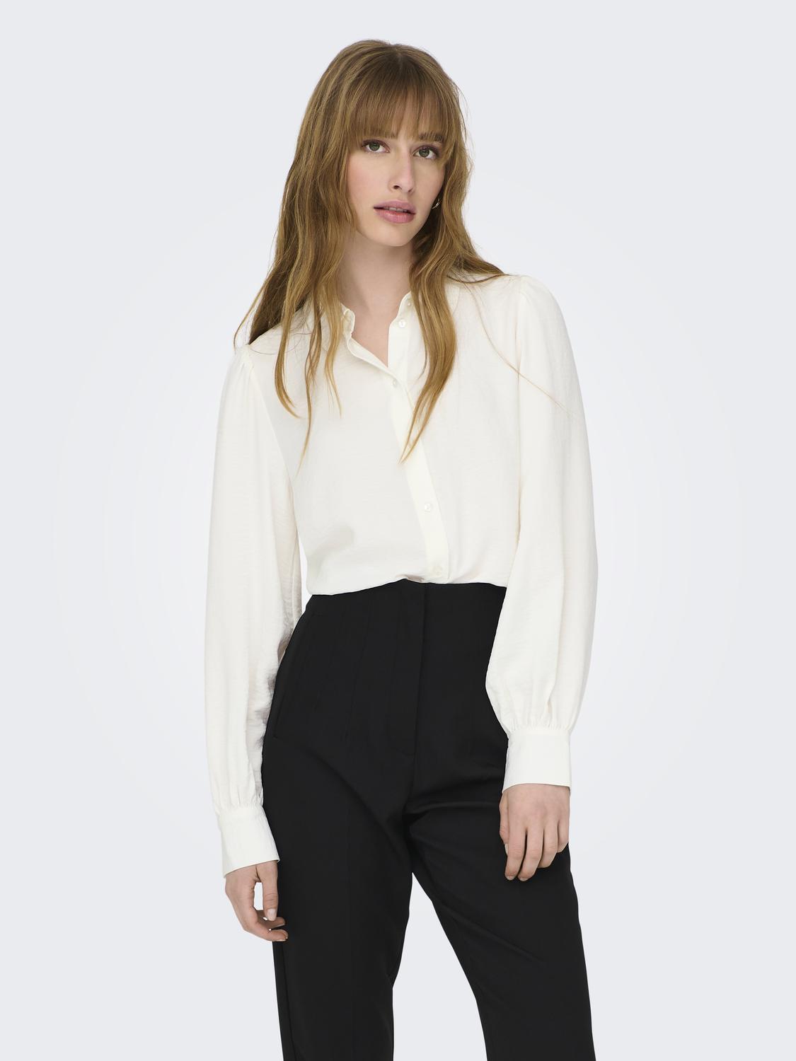 model_shot-front