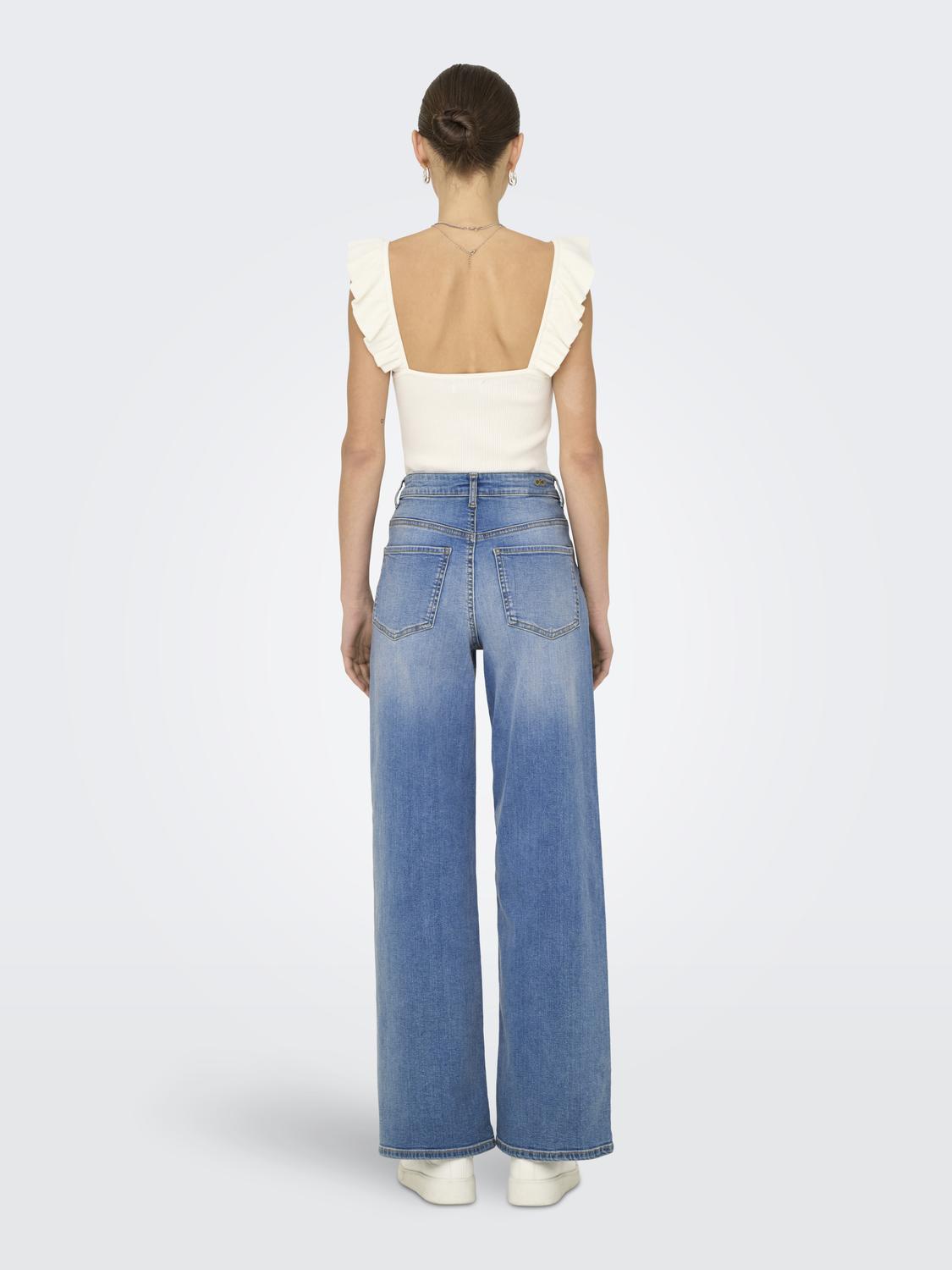 model_shot-back