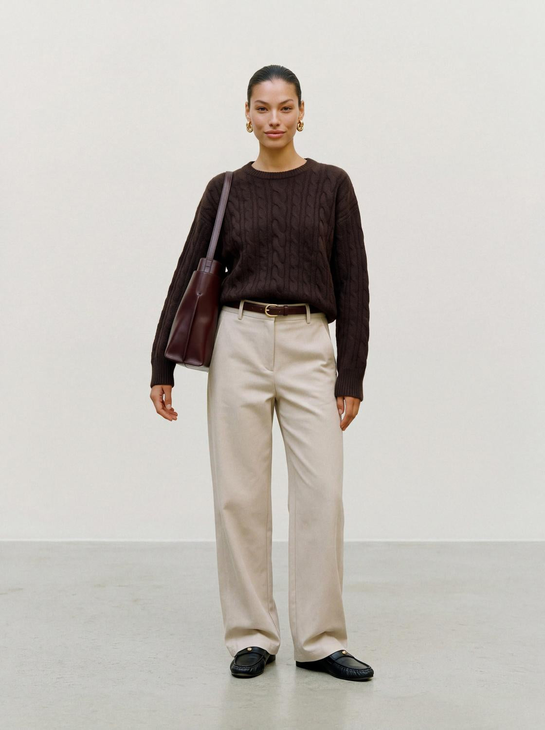 model_shot-front