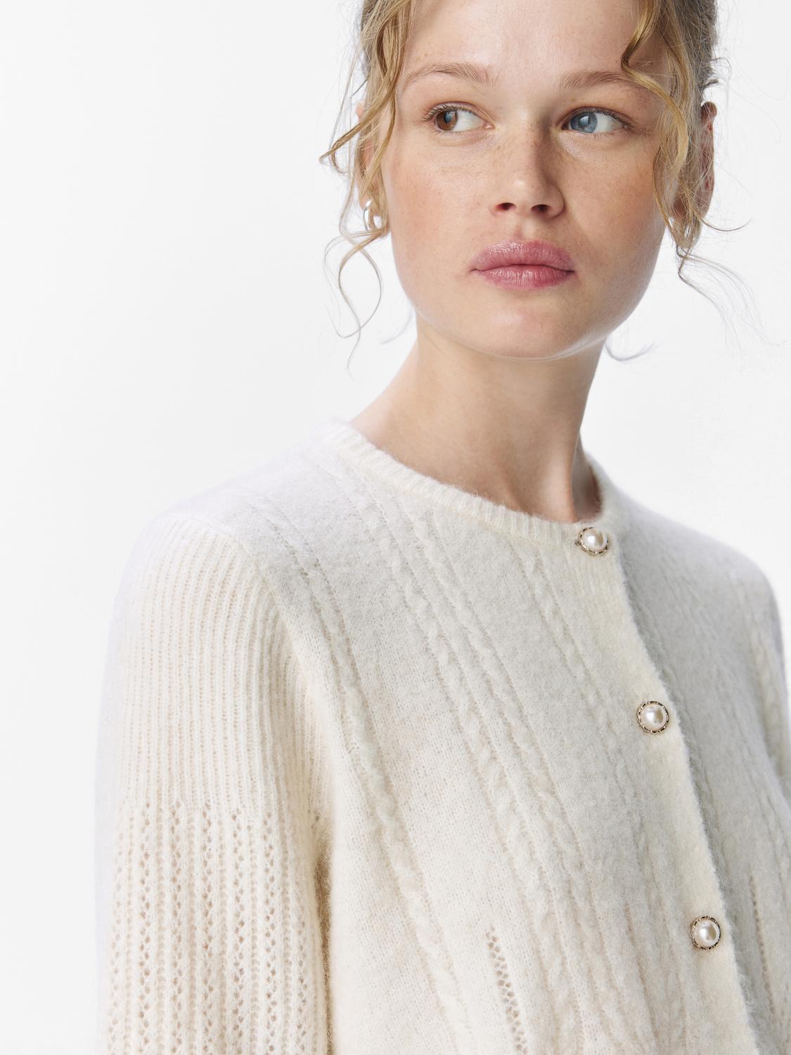 model_shot-detail
