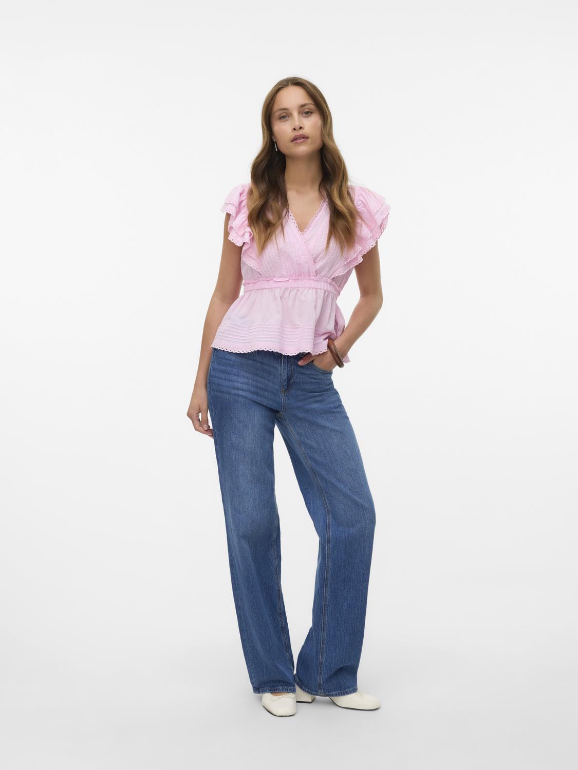 model_shot-front