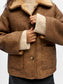 model_shot-detail