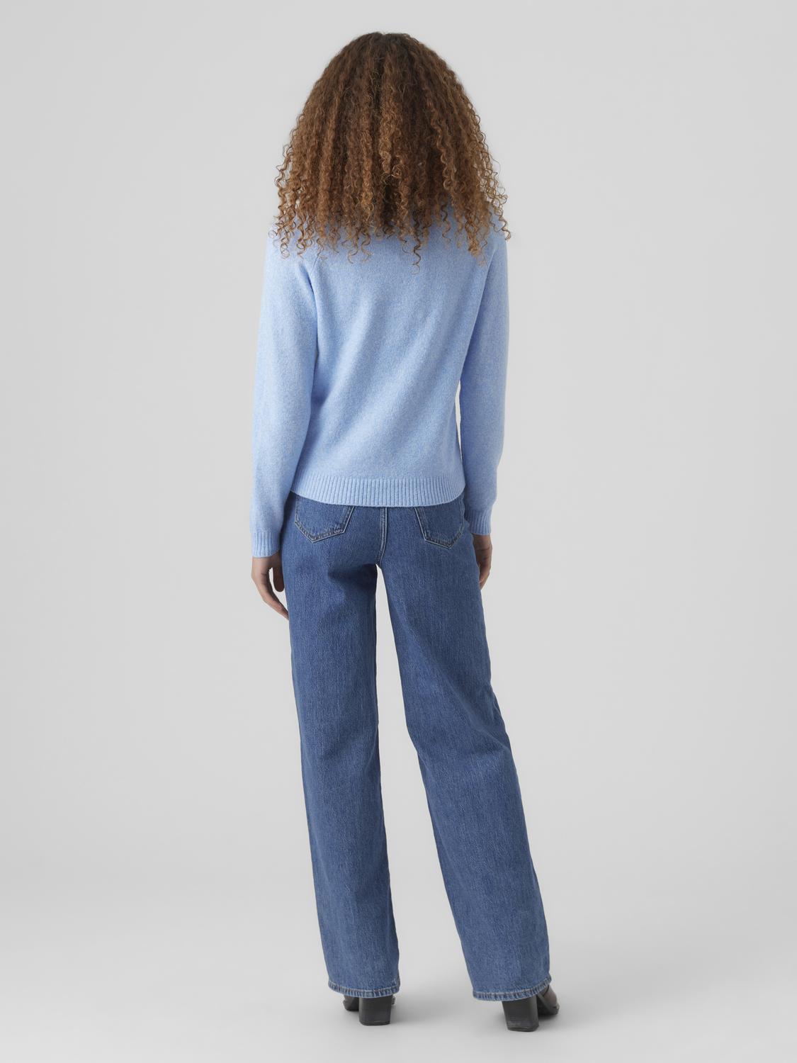 model_shot-back