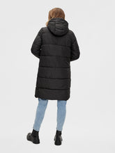 Last inn bildet i Galleri-visningsprogrammet, PCBEE Coat - Black
