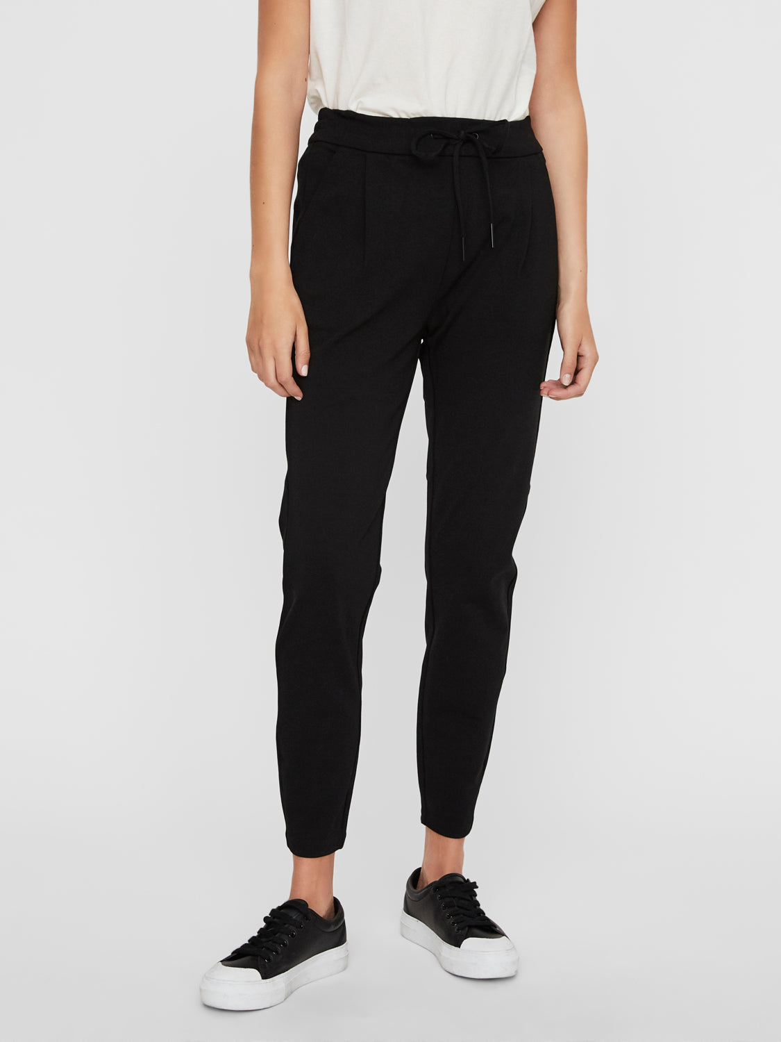 VMEVA Pants - Black